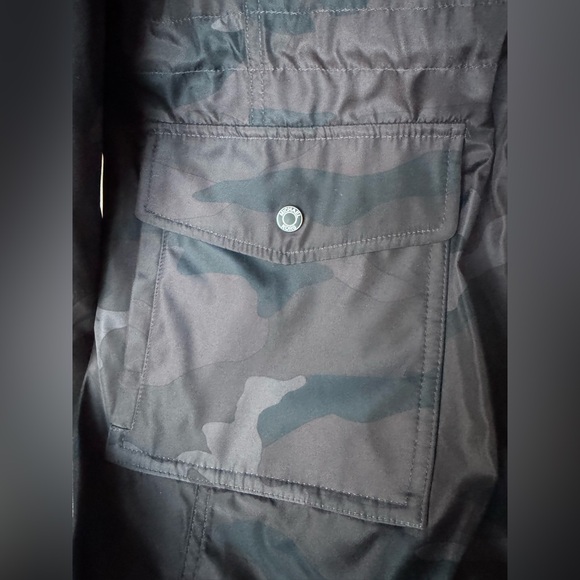 Michael Kors Black Camo Coat NWT - Picture 5 of 9